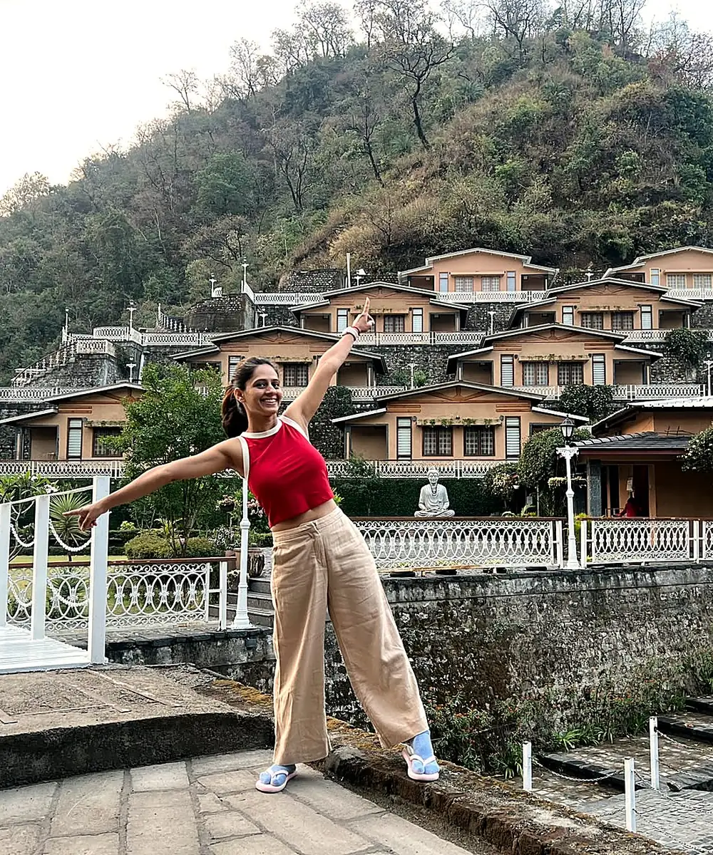 Nikita at a retreat in Rishikesh